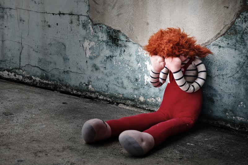 Childhood loneliness appears to contribute to an increased risk of cognitive decline and dementia in middle and later adultho