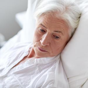 Discontinuing antipsychotics for delirium lowers risks of rehospitalization, mortality