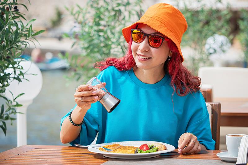 Does hyperaldosteronism drive increased salt-sensitive BP in women?
