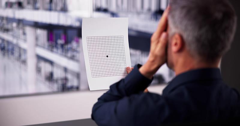 There is no evidence suggesting that metformin can prevent the development or progression of age-related macular degeneration