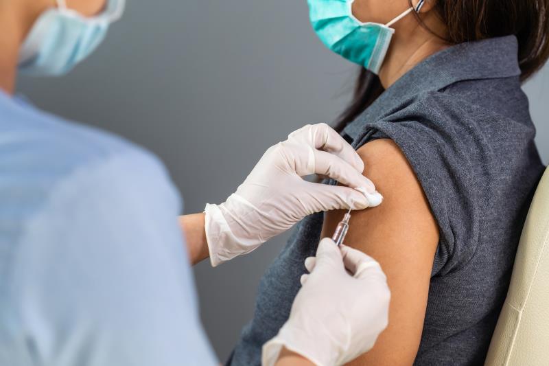 More evidence reinforces COVID-19 vaccination safety for expectant mothers