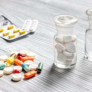 Early check-in protocol improves adherence to anticancer medications