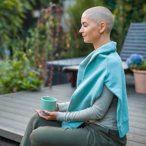 ICON8B OS data support a new SoC for epithelial ovarian cancer