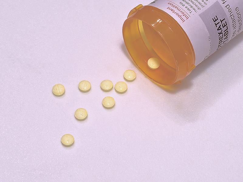 Methotrexate on par with prednisone as first-line treatment for pulmonary sarcoidosis