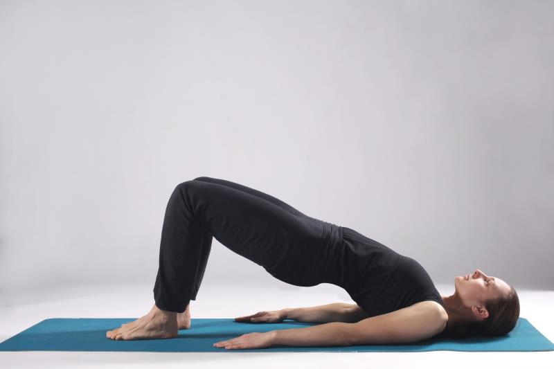 Pelvic floor muscle training helps with postpartum urinary incontinence