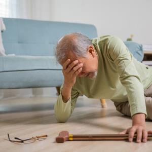 Increased risk of stroke in possible sarcopenia patients with fall history