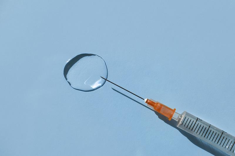 OnabotulinumtoxinA as effective as, safer than pharmacotherapy for OAB