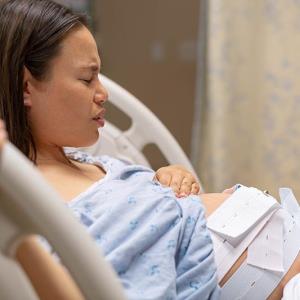 Postpartum bleeding lower with prophylactic carbetocin vs oxytocin