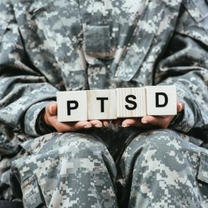 Prolonged exposure plus topiramate helps lower PTSD symptoms