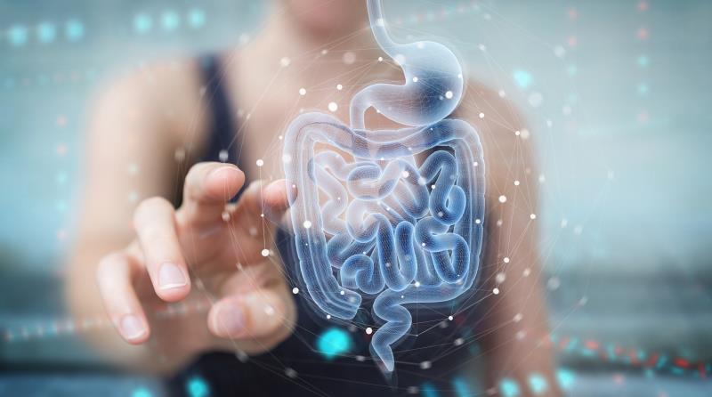 Infliximab superior to adalimumab in bio-naïve patients with FCD