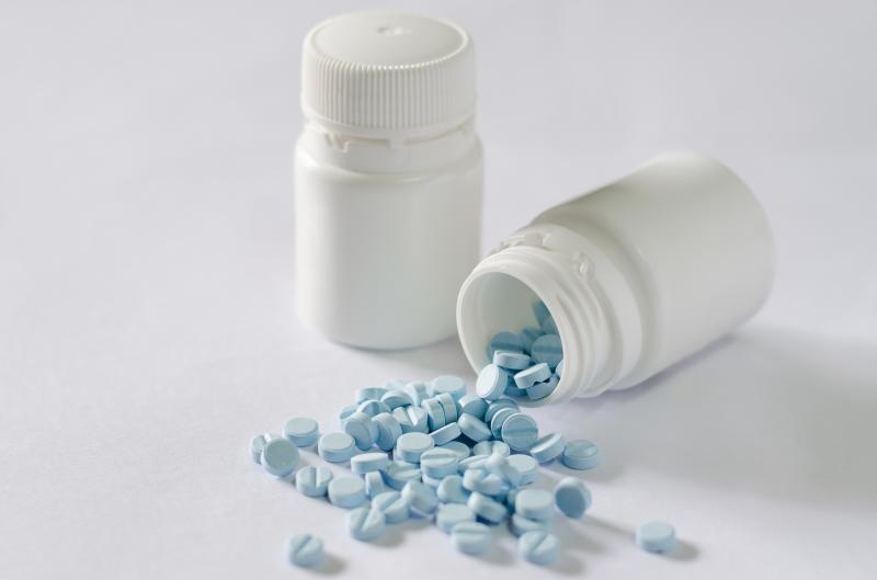 Switching to DOACs may prevent stroke, bleeding, death in older patients